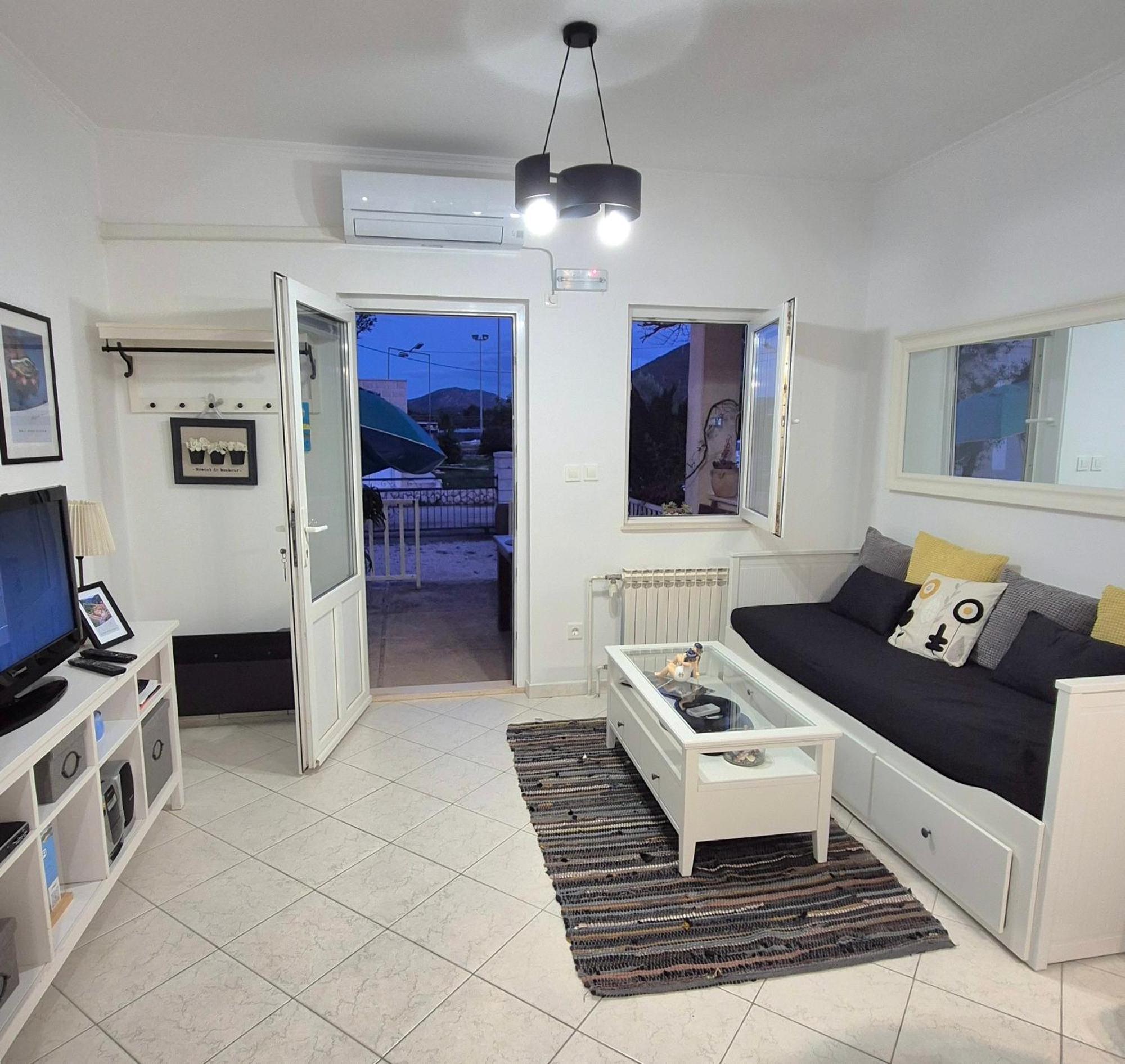 Apartments Marita Ston Bagian luar foto