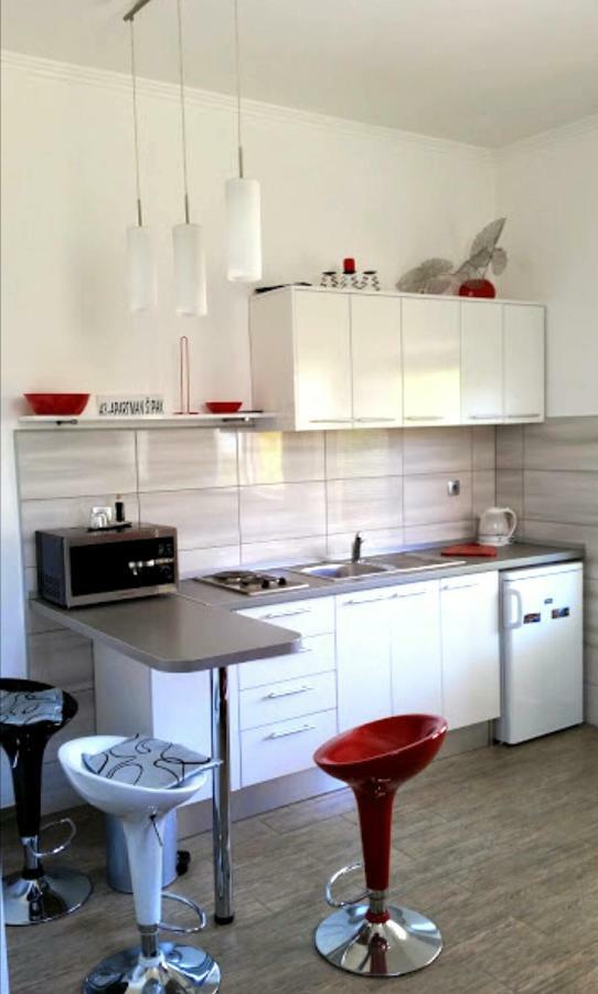 Apartments Marita Ston Bagian luar foto